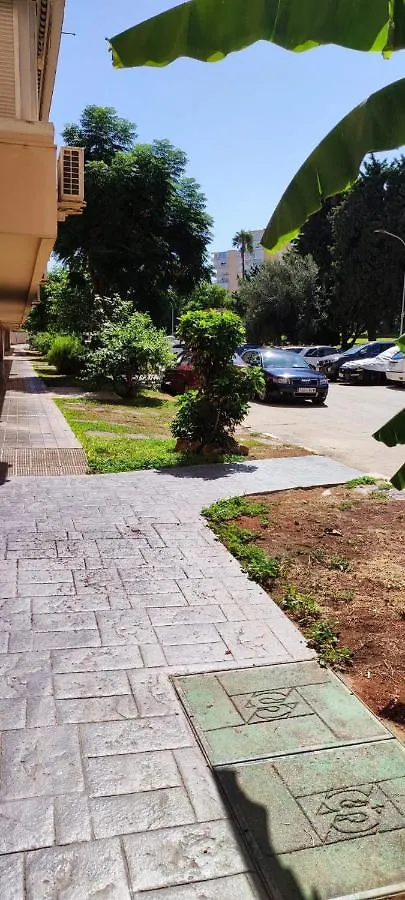 Carlos Beach Ground Floor Apartment & Parking Torremolinos