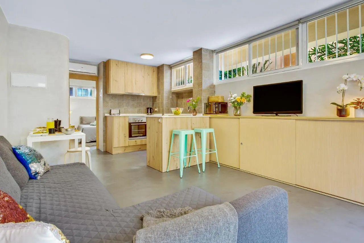 Carlos Beach Ground Floor Apartment & Parking Torremolinos